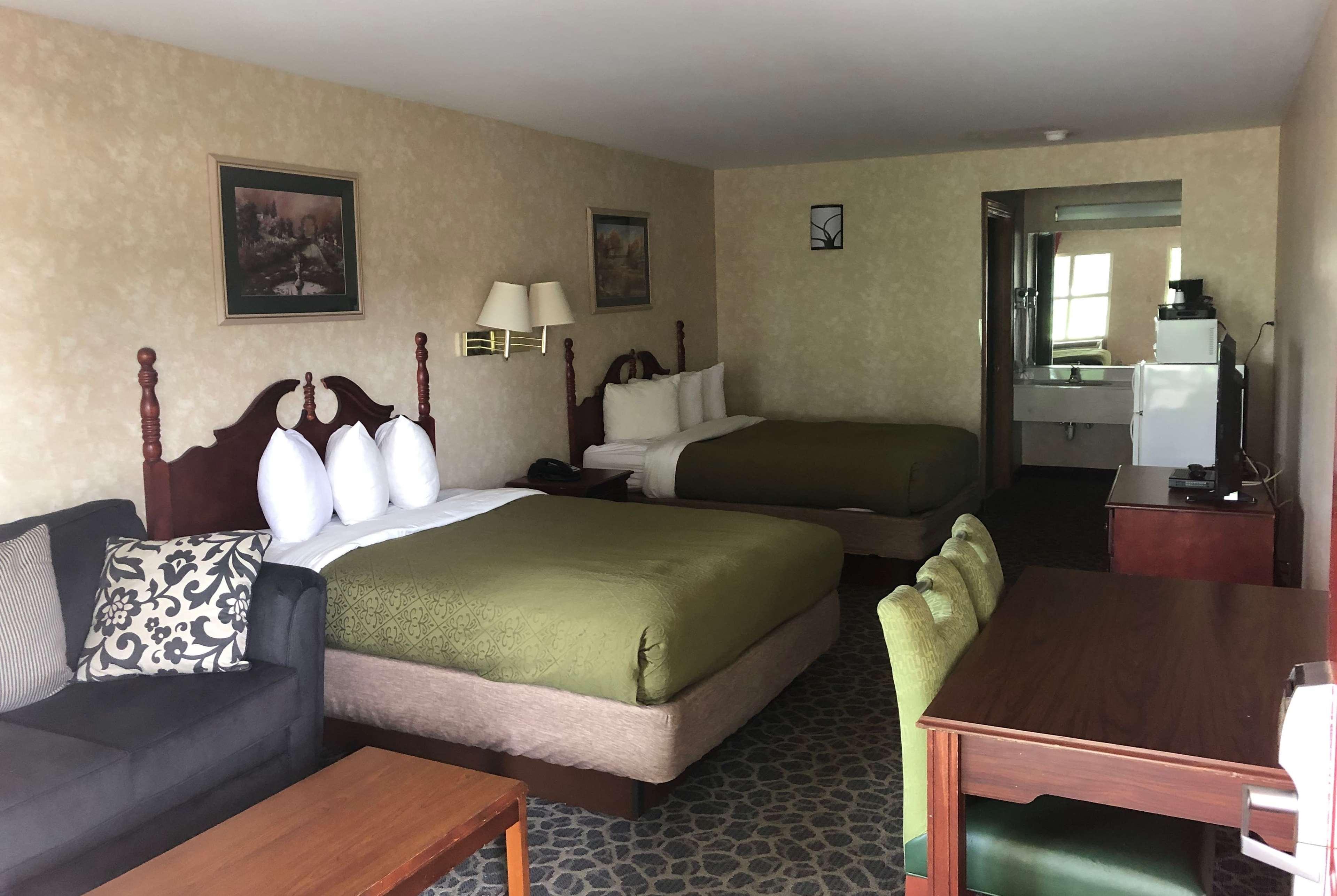 Brentwoodinn&Suites גלן אלן מראה חיצוני תמונה