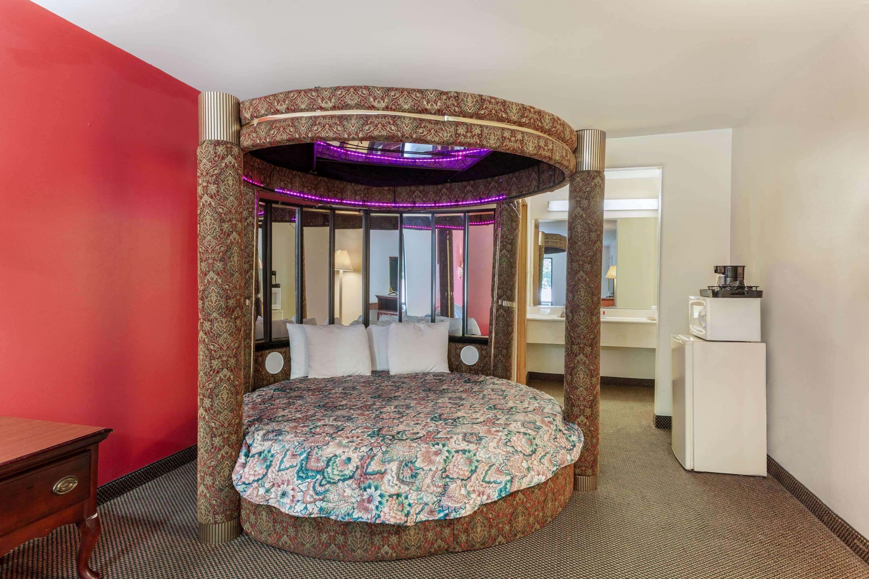 Brentwoodinn&Suites גלן אלן מראה חיצוני תמונה