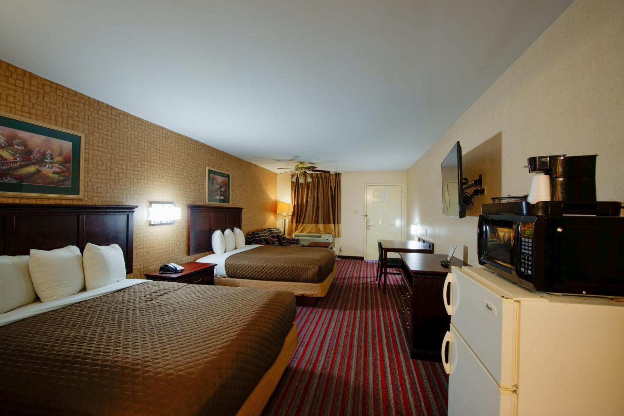 Brentwoodinn&Suites גלן אלן מראה חיצוני תמונה